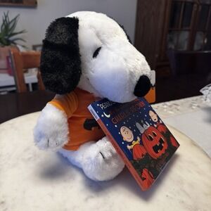 Kohl's Cares® Peanuts Snoopy Great Pumpkin Plush Toy and Book Bundle NWT